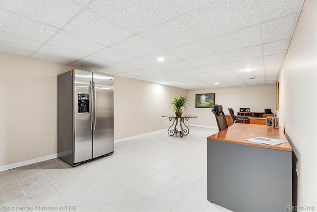 14281 Bournemuth Drive, Shelby Charter Township, MI 48315