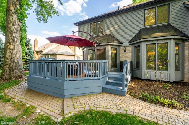 14281 Bournemuth Drive, Shelby Charter Township, MI 48315