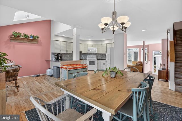 10807 WHITERIM DR, Potomac, MD 20854