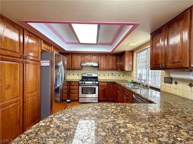 6593 Costa Brava Road, Las Vegas, NV 89146