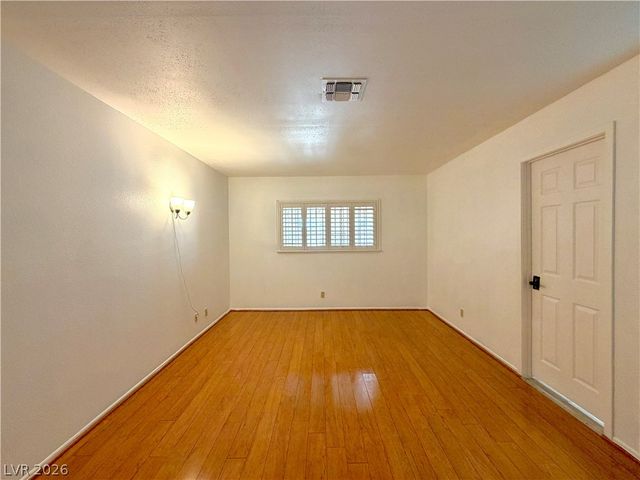 6593 Costa Brava Road, Las Vegas, NV 89146