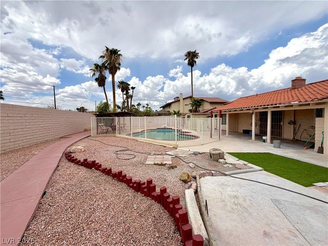 6593 Costa Brava Road, Las Vegas, NV 89146