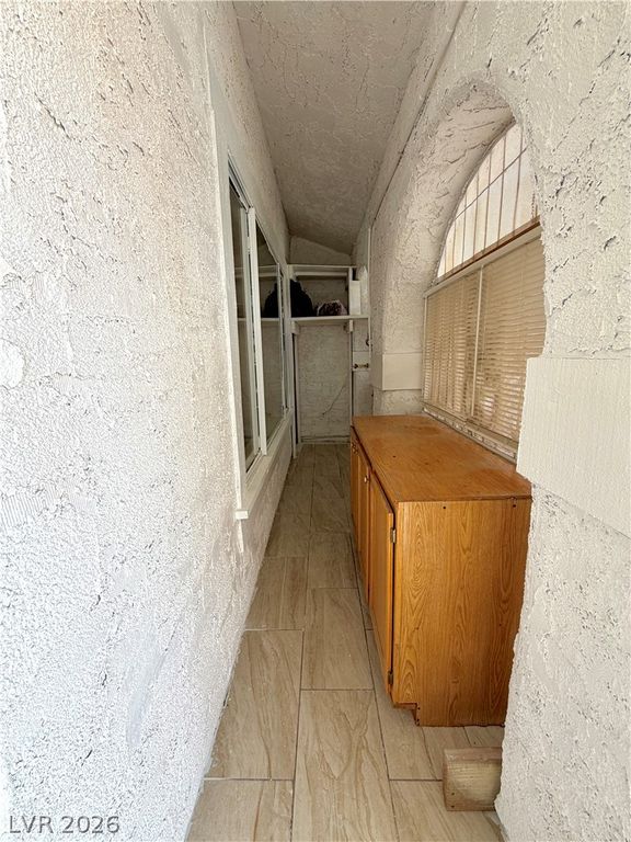 6593 Costa Brava Road, Las Vegas, NV 89146 — photo 5