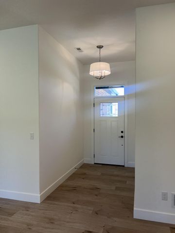 808 NAPA CT, Columbia, MO 65203