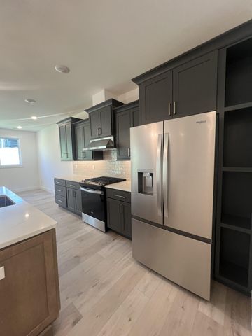 808 NAPA CT, Columbia, MO 65203