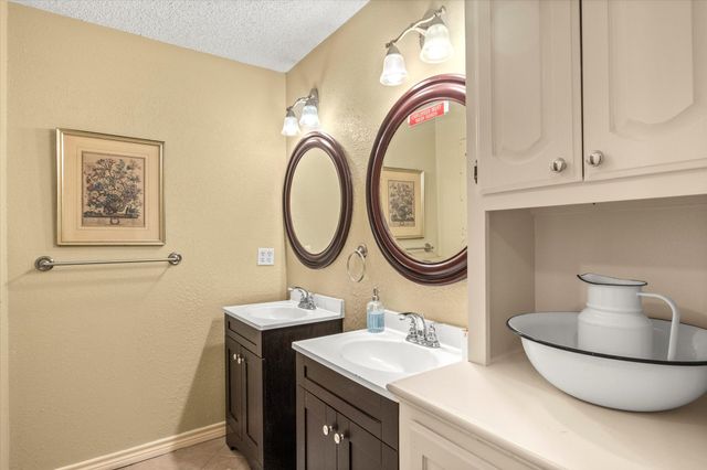 1578 Stainback Road, Red Oak, TX 75154