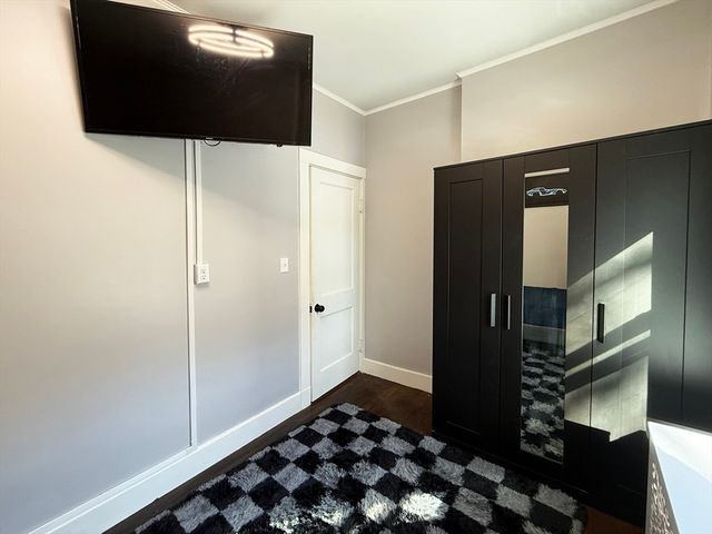 108 Washington St 8, Boston, MA 02135