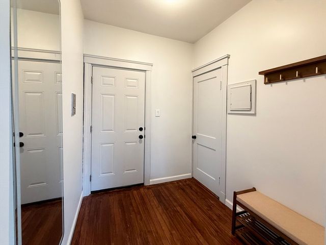108 Washington St 8, Boston, MA 02135