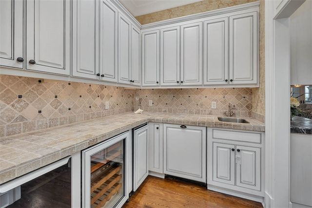 117 Hawkins Island Circle, St Simons Island, GA 31522