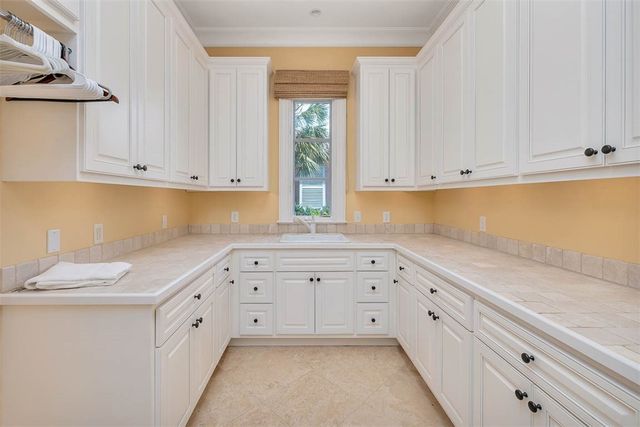 117 Hawkins Island Circle, St Simons Island, GA 31522