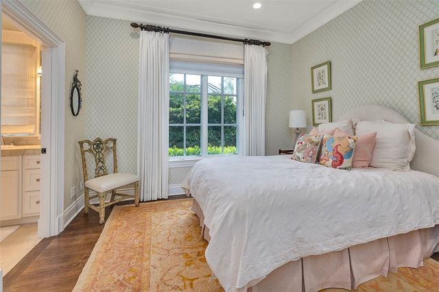 117 Hawkins Island Circle, St Simons Island, GA 31522