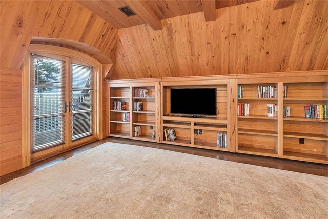 117 Hawkins Island Circle, St Simons Island, GA 31522