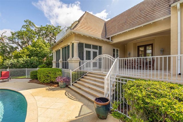 117 Hawkins Island Circle, St Simons Island, GA 31522