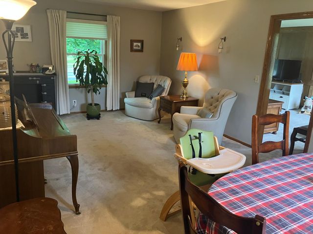 7524 Noble Avenue N, Brooklyn Park, MN 55443