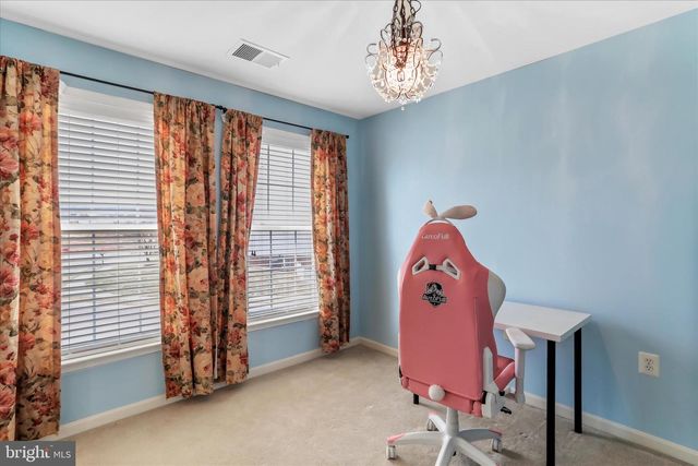 301 FONTANA CIR, Martinsburg, WV 25403