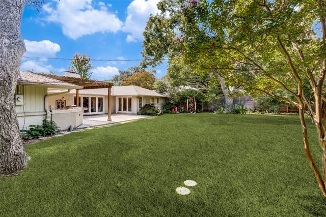 7547 Greenbrier Drive, Dallas, TX 75225