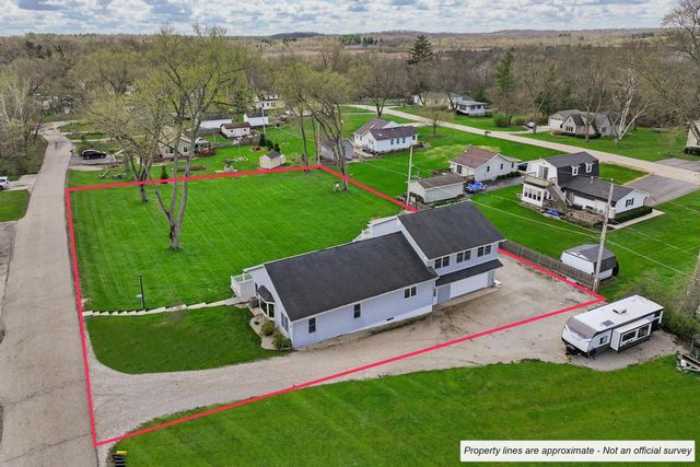 7512 336th AVENUE, Burlington, WI 53105