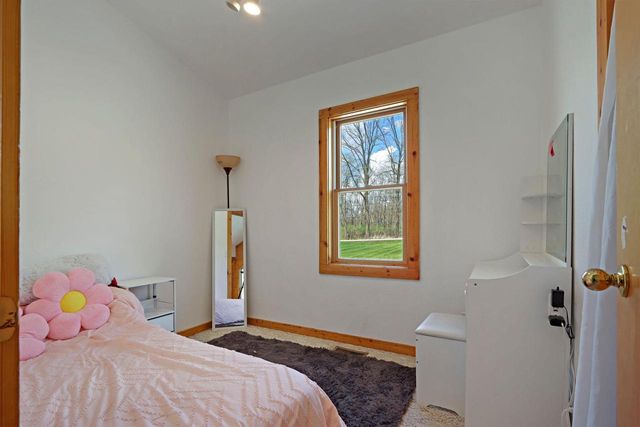 7512 336th AVENUE, Burlington, WI 53105
