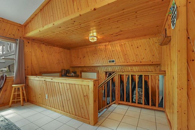 7512 336th AVENUE, Burlington, WI 53105