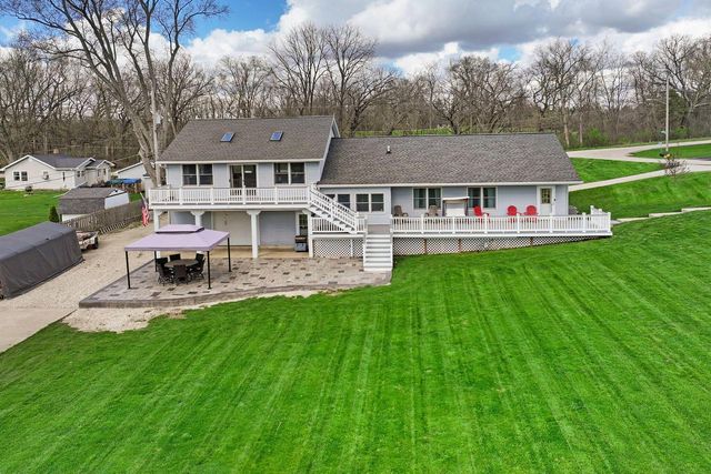 7512 336th AVENUE, Burlington, WI 53105