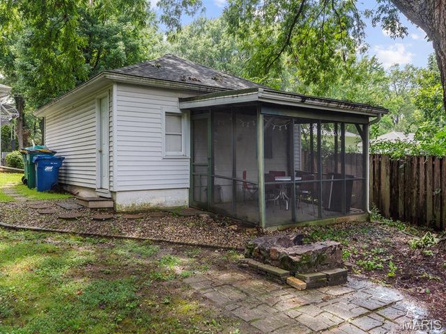 1005 Merrill Street, Lebanon, IL 62254