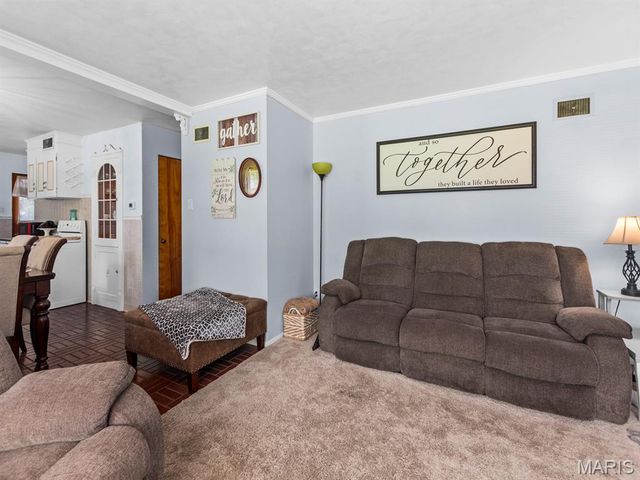 1005 Merrill Street, Lebanon, IL 62254