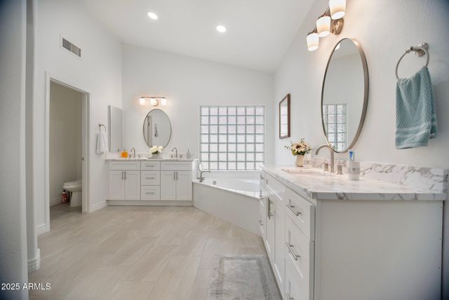 13629 N 71ST Drive, Peoria, AZ 85381