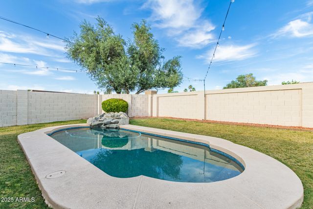 13629 N 71ST Drive, Peoria, AZ 85381