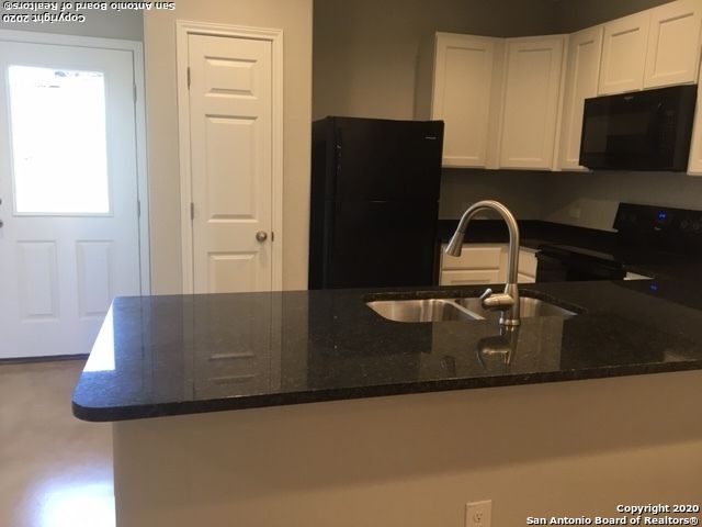 16910 Spirit Brk Unit 1, Selma, TX 78154