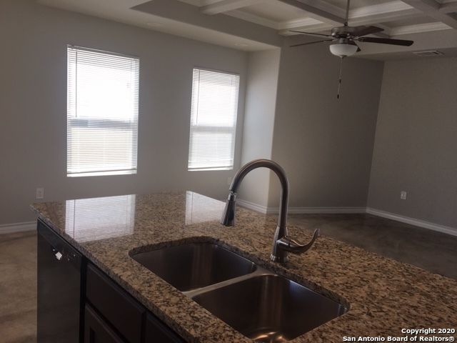 16910 Spirit Brk Unit 1, Selma, TX 78154