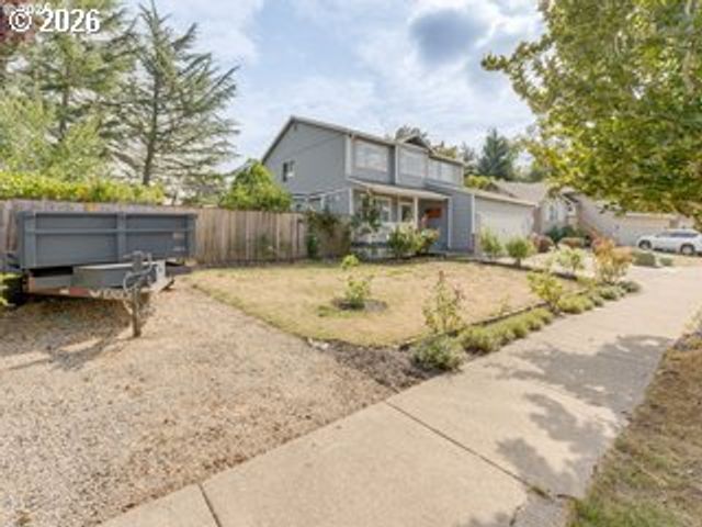 3200 Se HAMPTON Loop, Troutdale, OR 97060