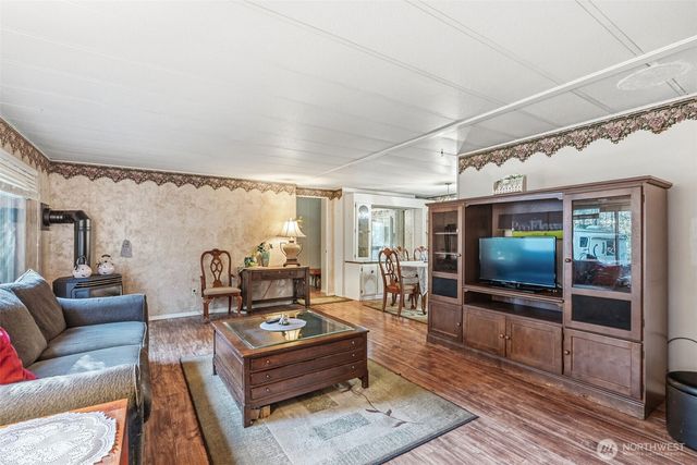 282 Panda Road, Washougal, WA 98671