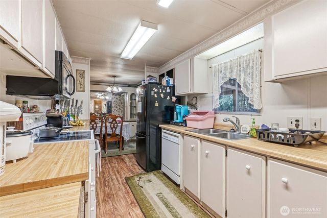 282 Panda Road, Washougal, WA 98671