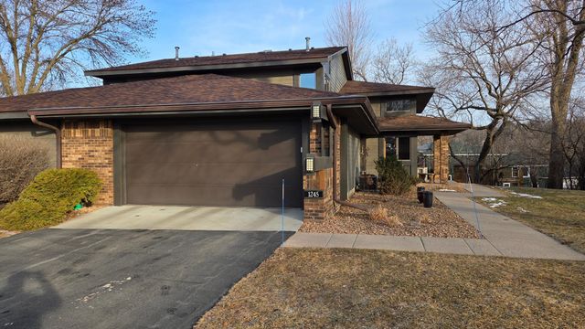 1245 19th Avenue NE, Rochester, MN 55906