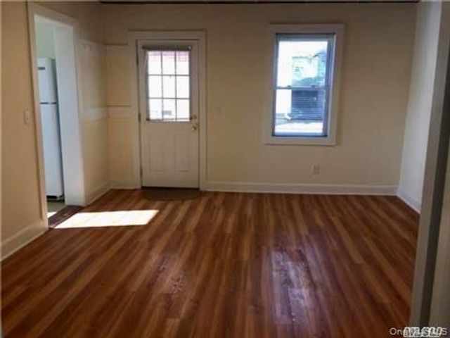 207 Franklin Avenue, Sea Cliff, NY 11579