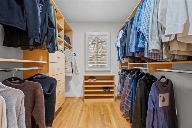 265 Dickens Street, Northfield, IL 60093