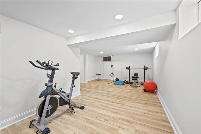 265 Dickens Street, Northfield, IL 60093