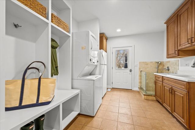 265 Dickens Street, Northfield, IL 60093