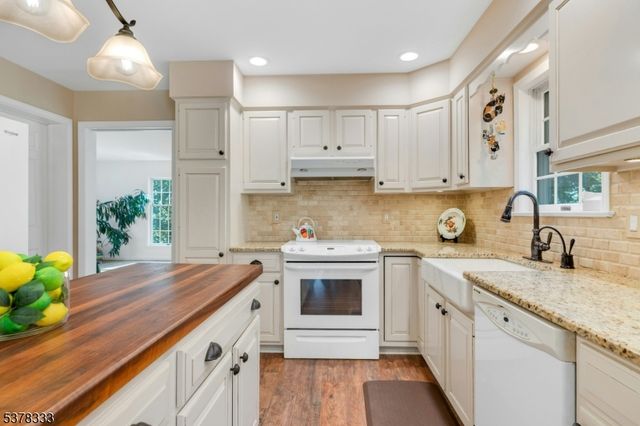 82 Union Hill Rd, Parsippany-troy Hills Twp., NJ 07950