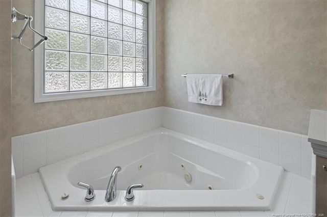 321 Stone Cross Drive, Spring Lake, NC 28390