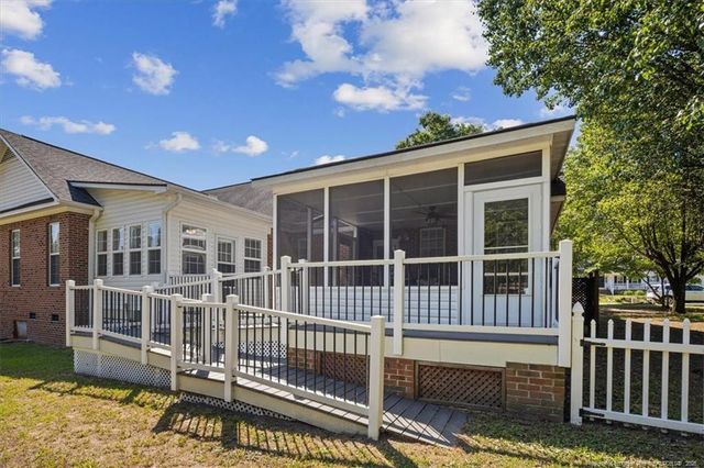 321 Stone Cross Drive, Spring Lake, NC 28390