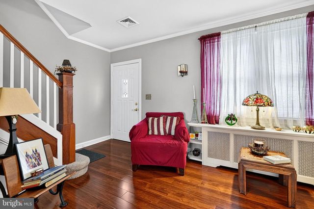 136 CHAPMAN AVE, Hamilton, NJ 08610
