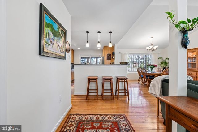 10924 ADARE DR, Fairfax, VA 22032