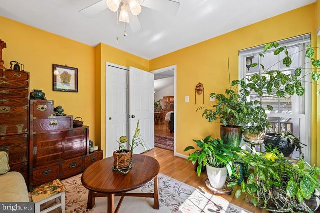 10924 ADARE DR, Fairfax, VA 22032