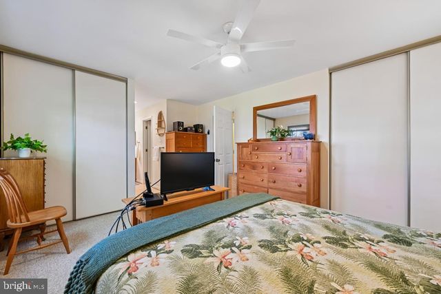 10924 ADARE DR, Fairfax, VA 22032