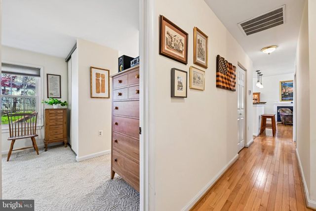 10924 ADARE DR, Fairfax, VA 22032
