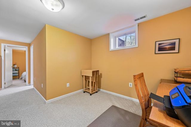 10924 ADARE DR, Fairfax, VA 22032