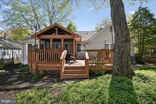 10924 ADARE DR, Fairfax, VA 22032