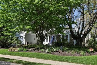 10924 ADARE DR, Fairfax, VA 22032