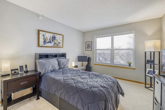 3929 Everest Lane N, Plymouth, MN 55446